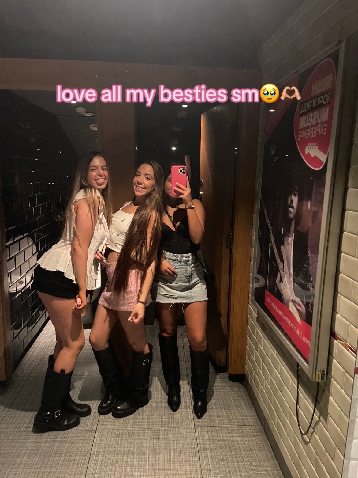 @Hollie