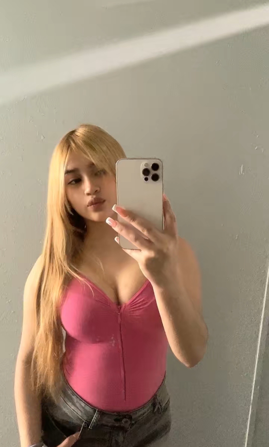 @ℒ．