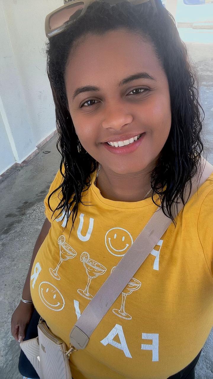 @FELIZ🥰🥰