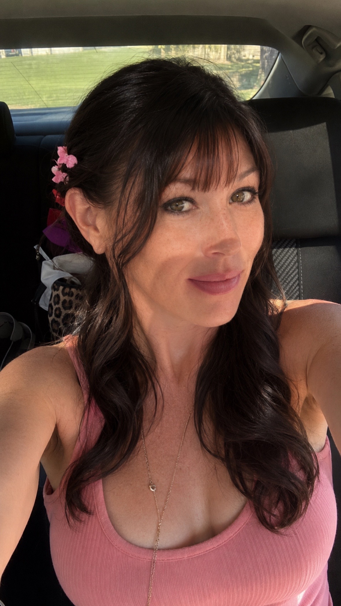 @flamingiguanagirl