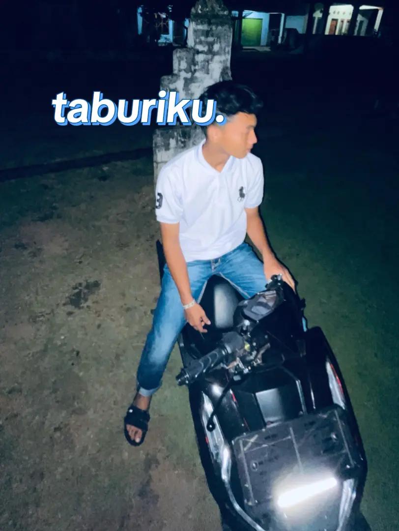 @Rzaabdlllh
