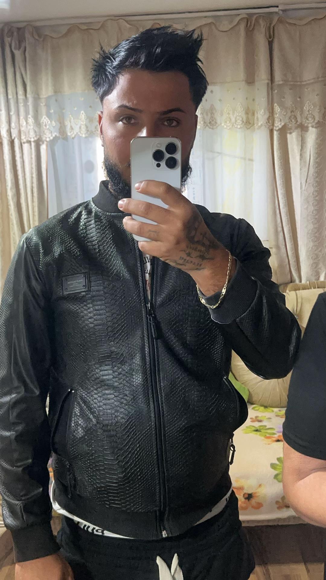 @AWWRR