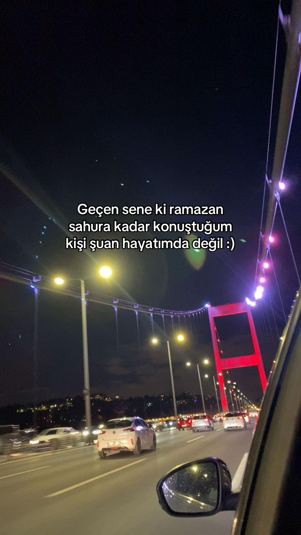 @𝒩
