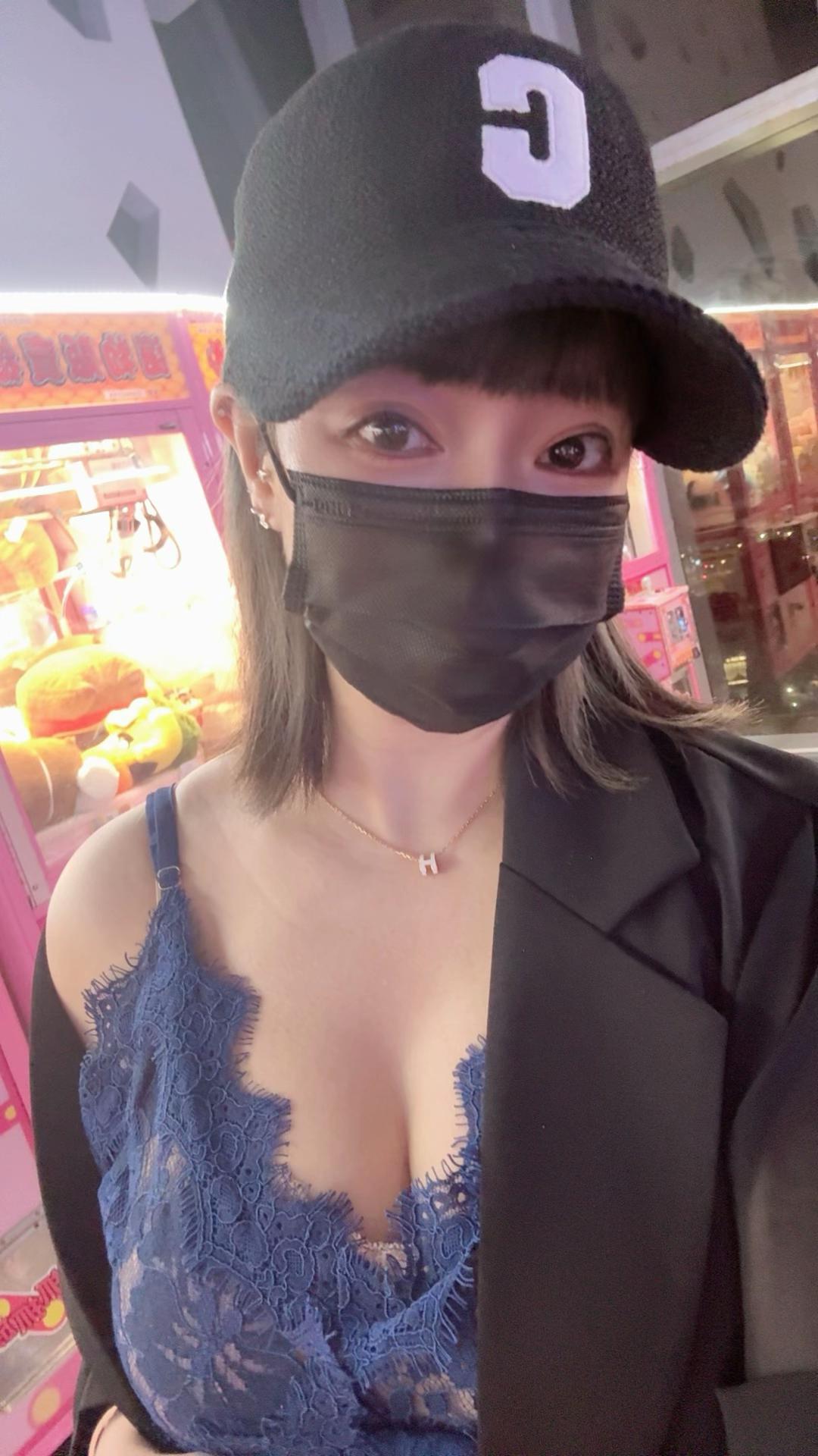 @我是凱莉兒👻Kelly是我