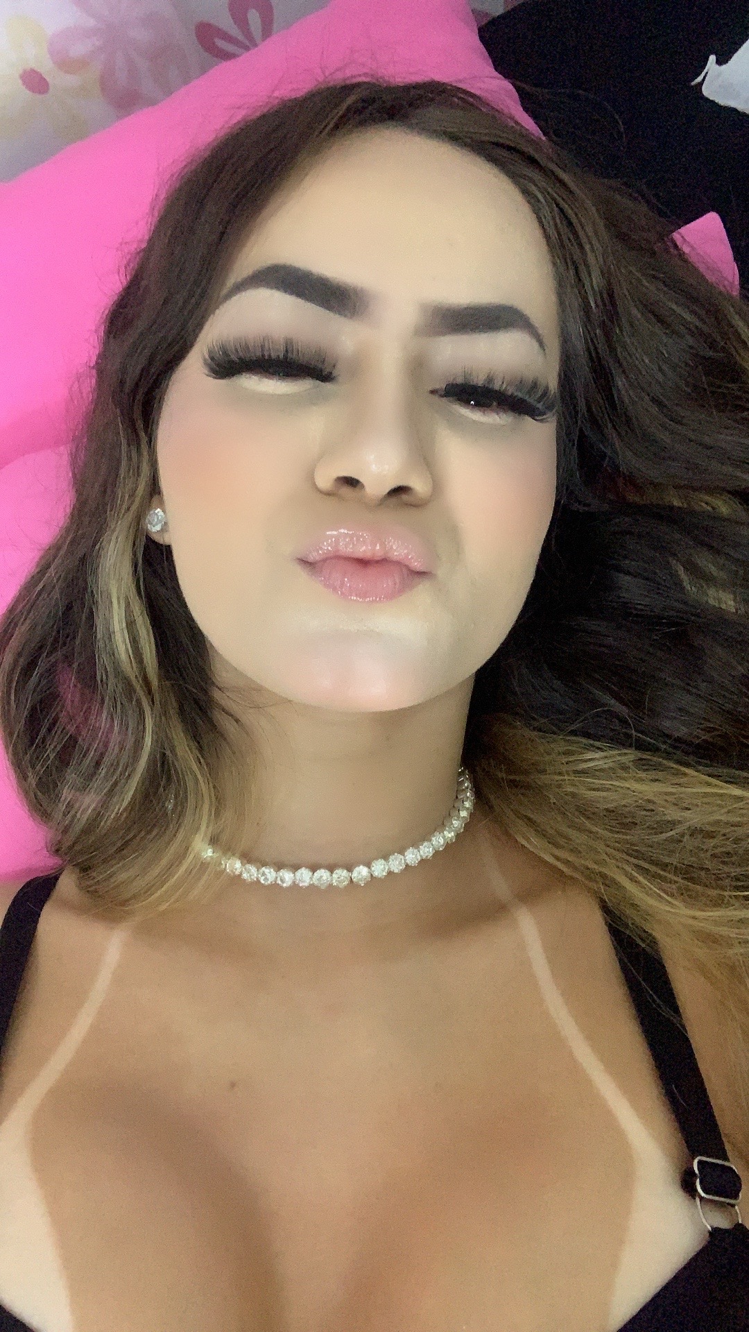 @Roseane Brito🍯🍓🔥
