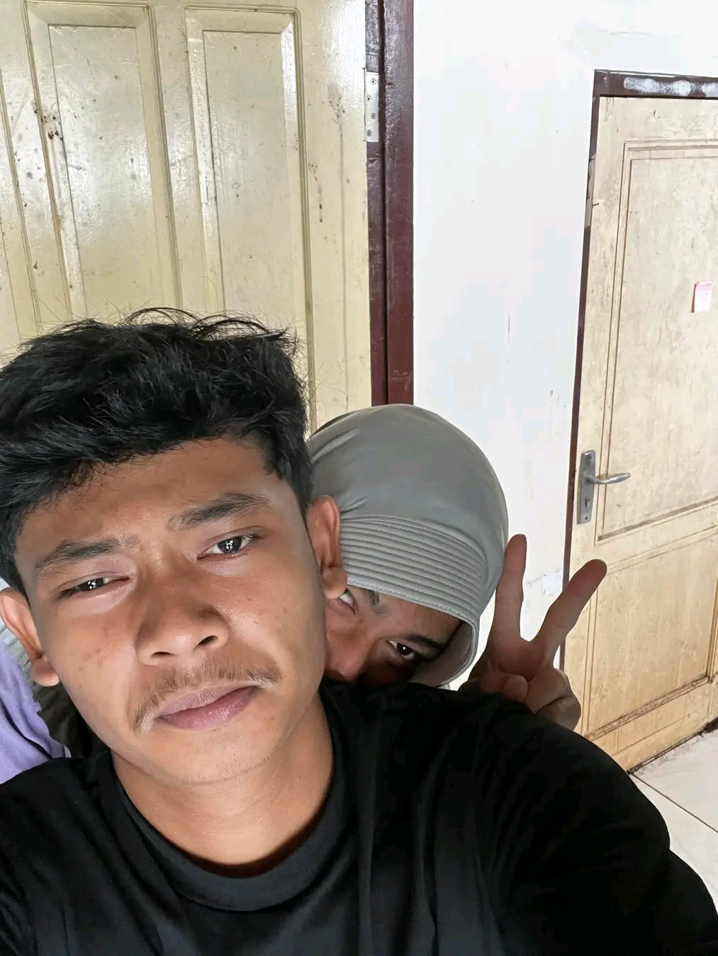 @๐ a u r a