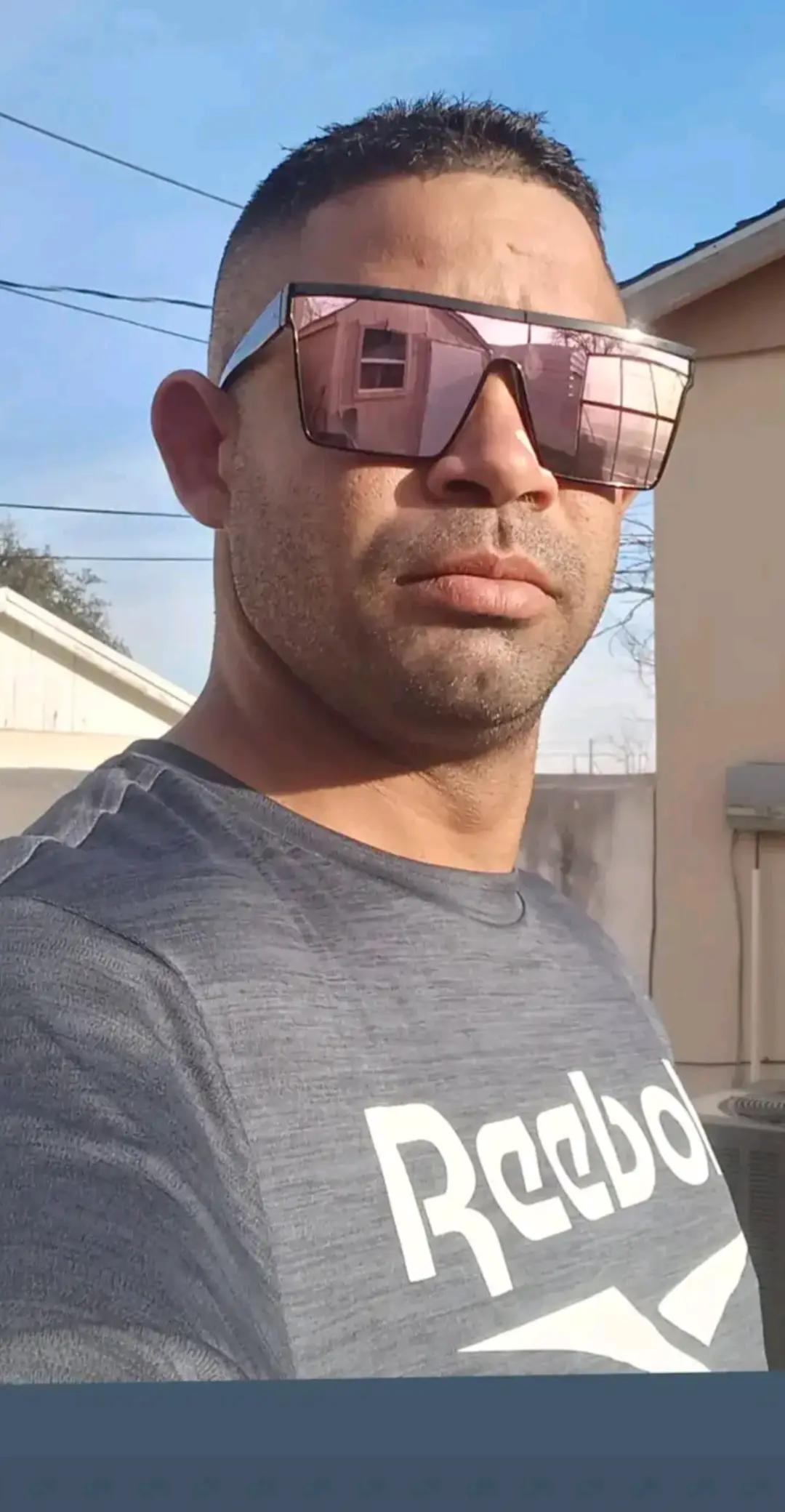 @Adrian El niño de Tiktok