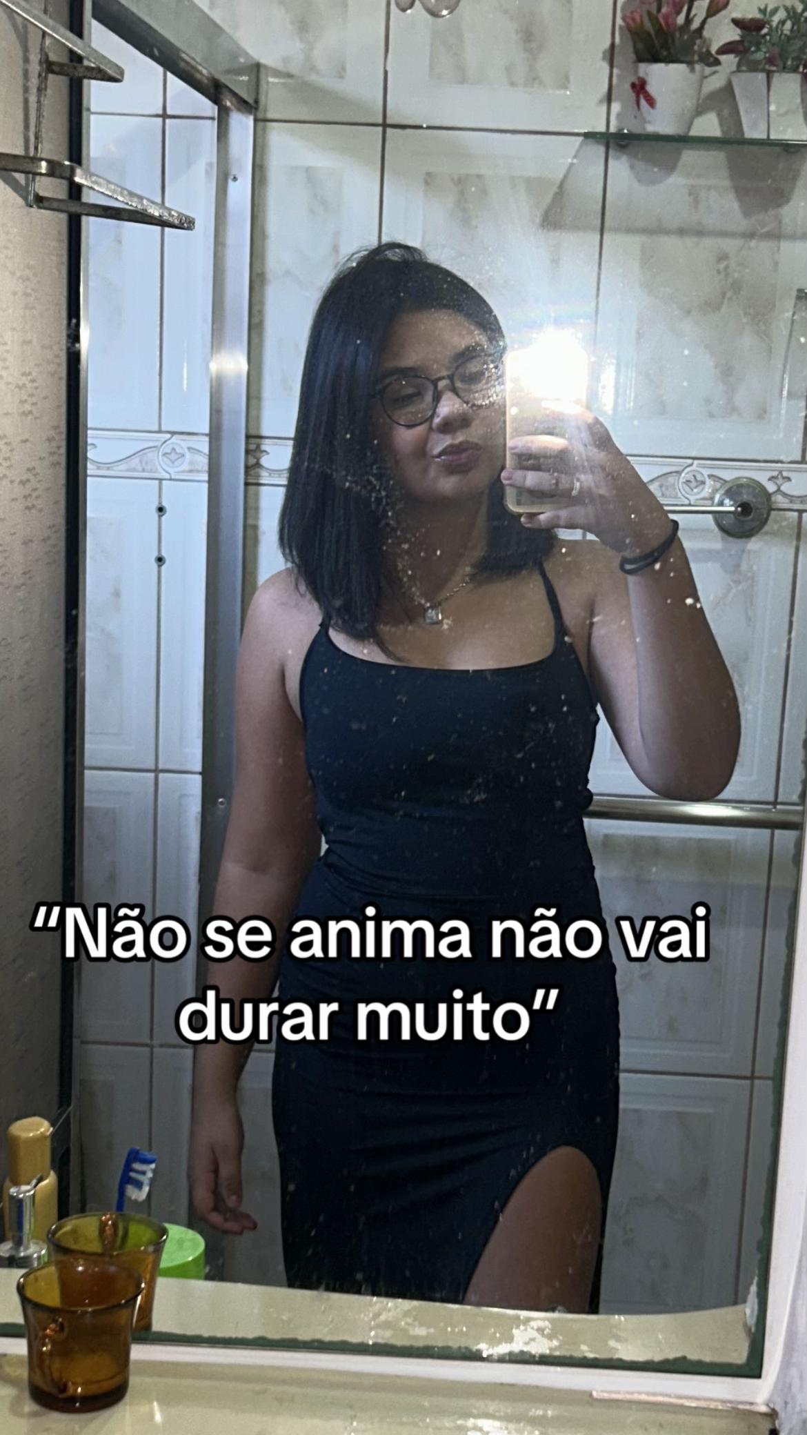 @Kah Furtado