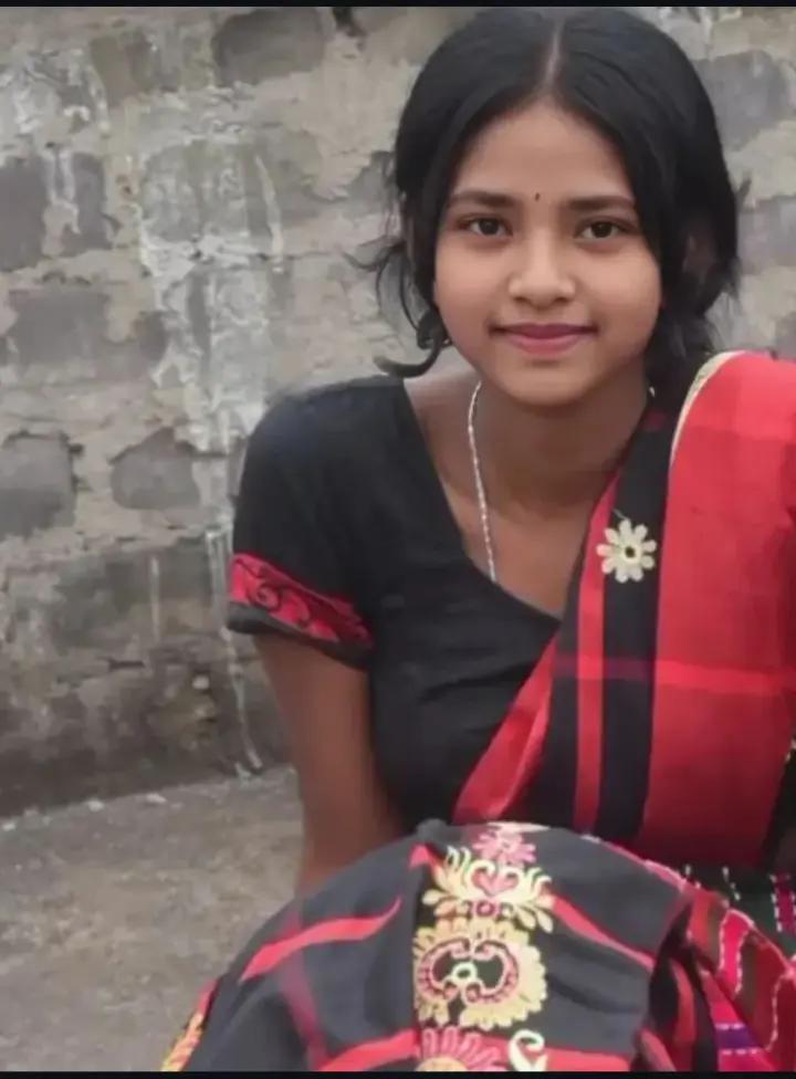 @আদিবাসী মেয়ে 😉🥰😛