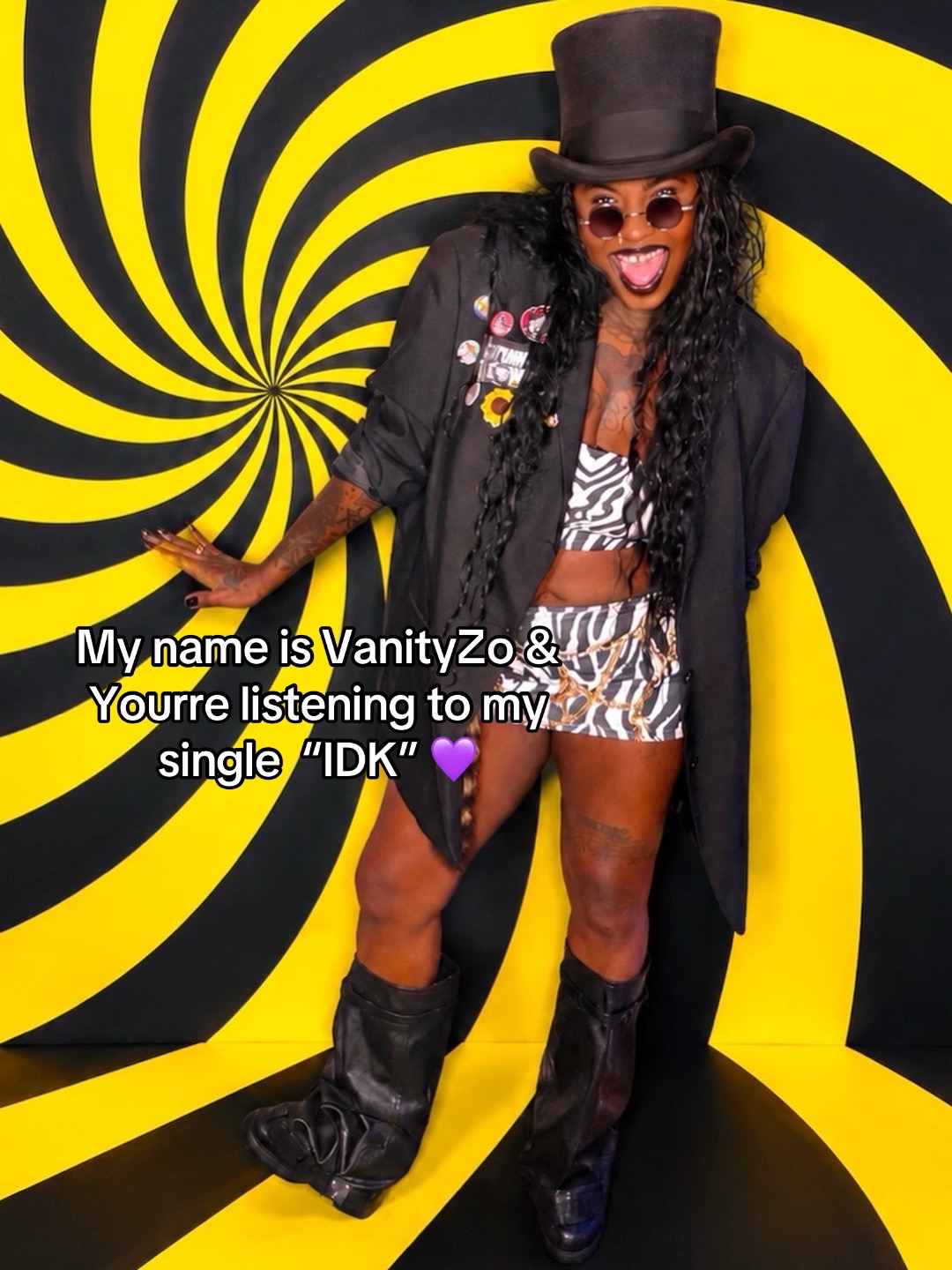 @VanityZo