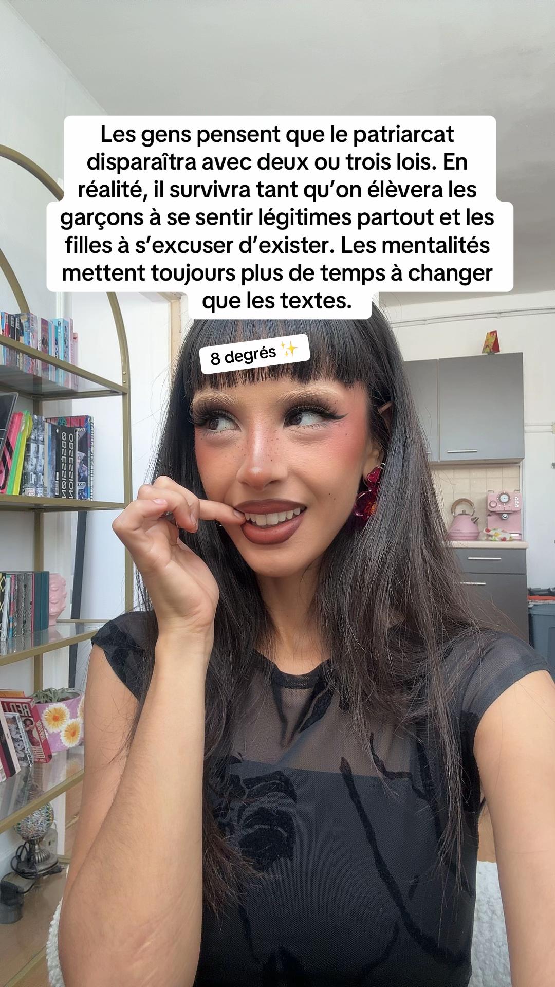 @PinkNeon