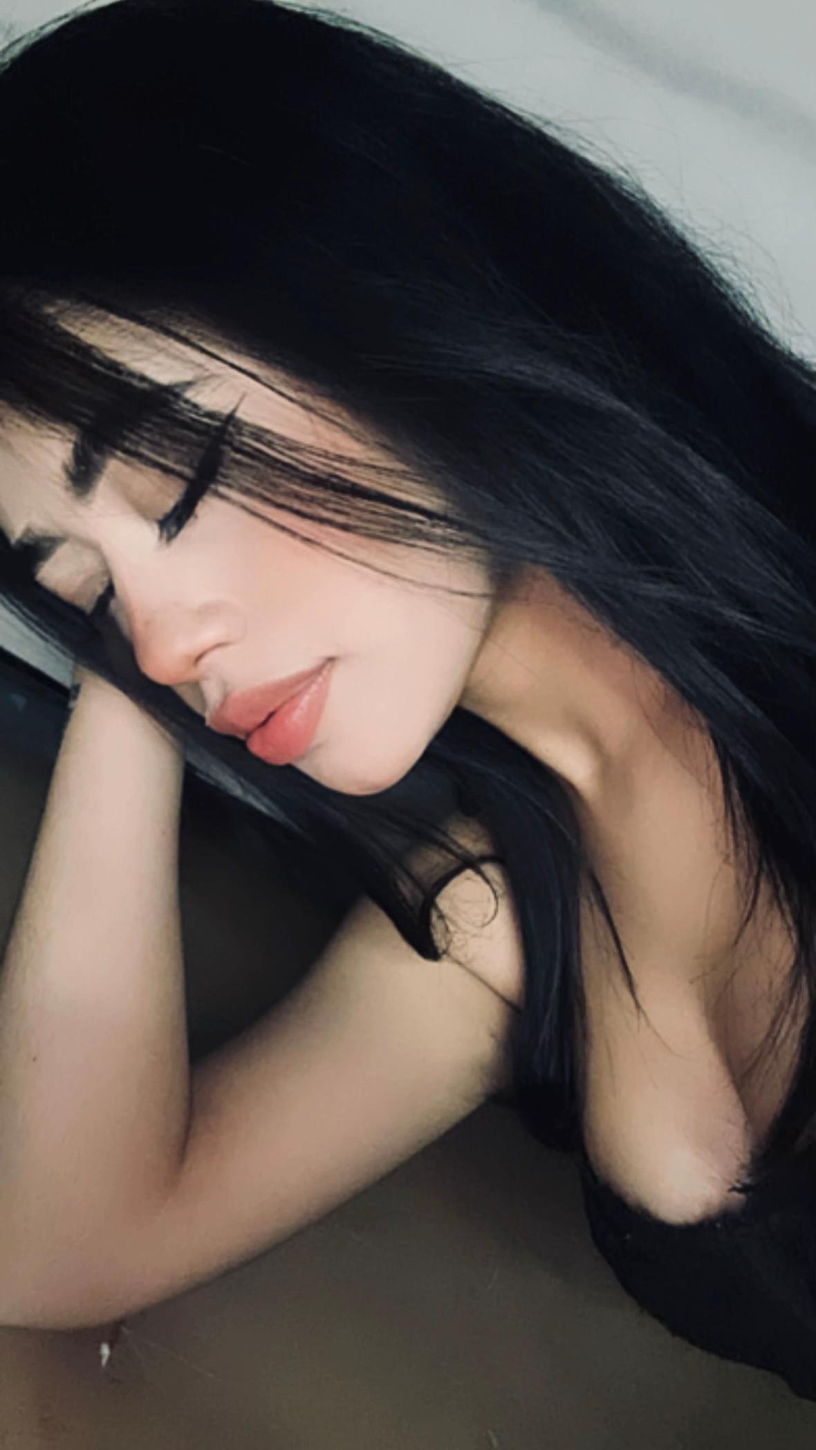 @lovvnani