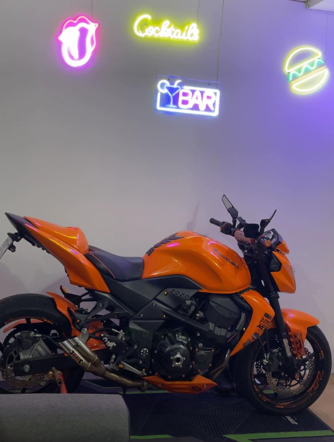 @𝙒𝙄𝙇𝙎𝙊𝙉 𝘼𝙄𝙍𝘽𝙊𝙍𝙉𝙀