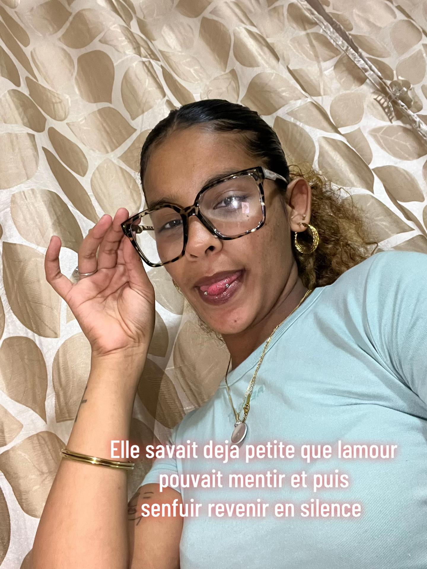 @Julie Metisse