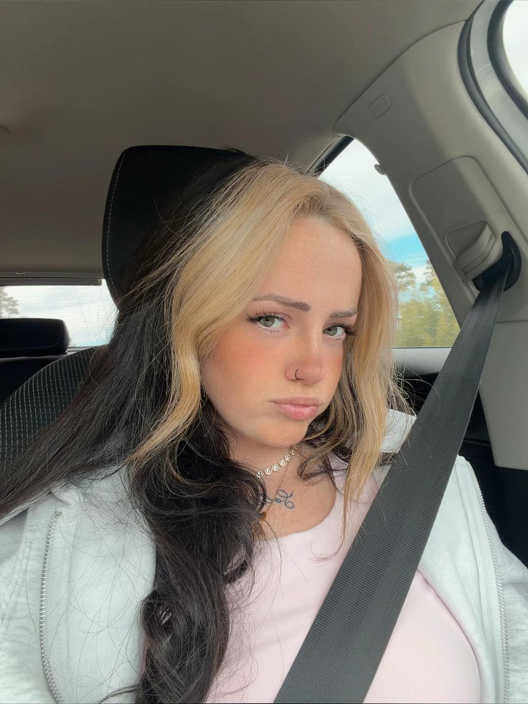 @sofiaaaa✨