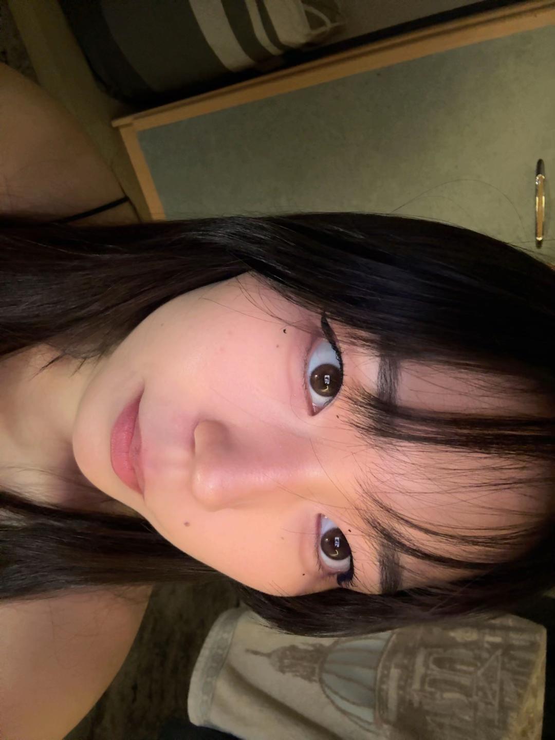 @vi.jpg