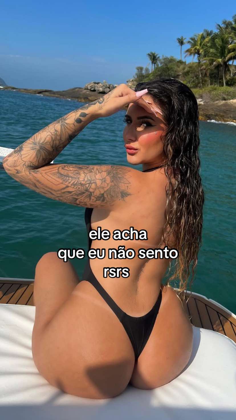 @Lara Emanuelle