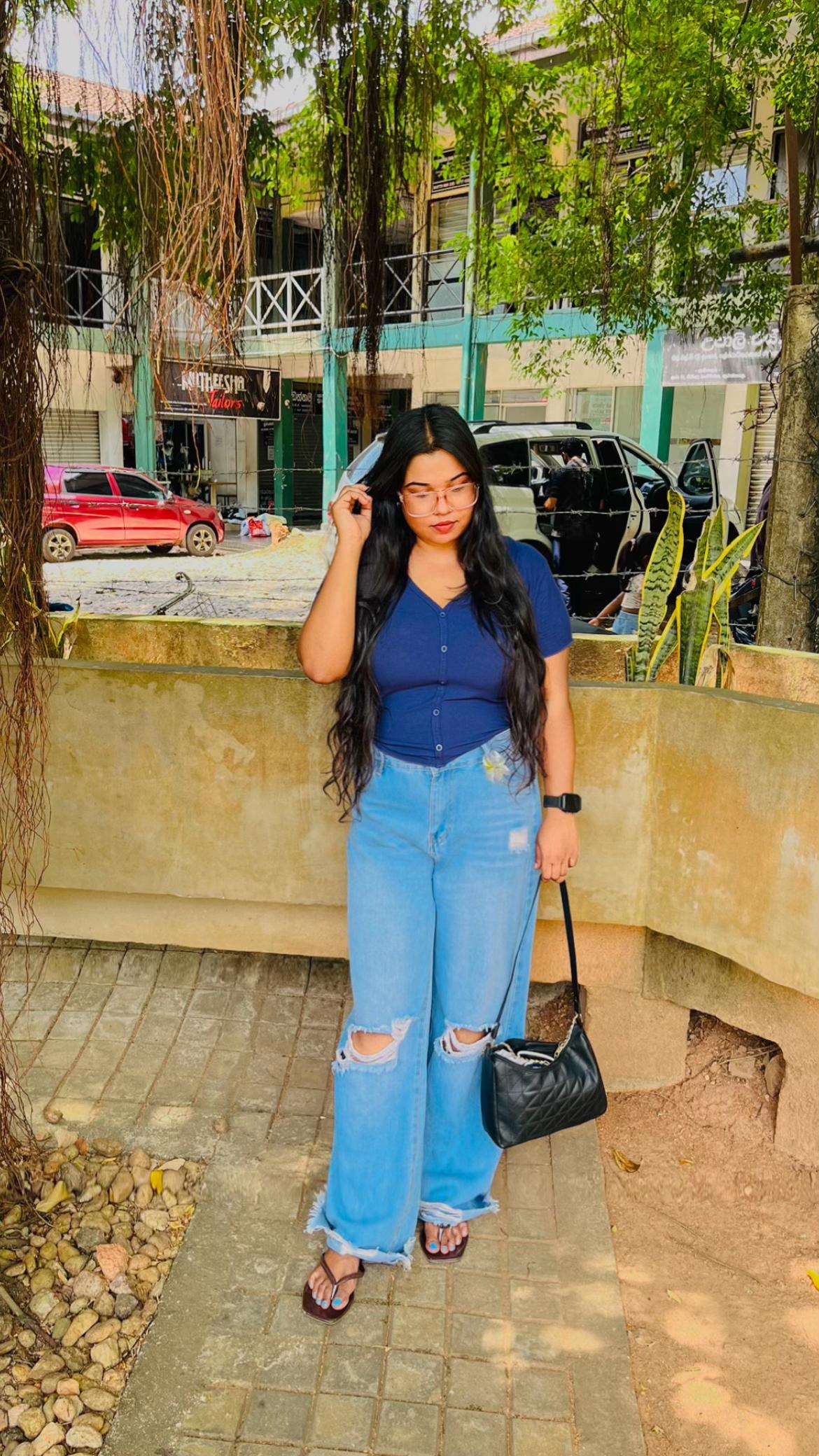 @Thilini 🪭