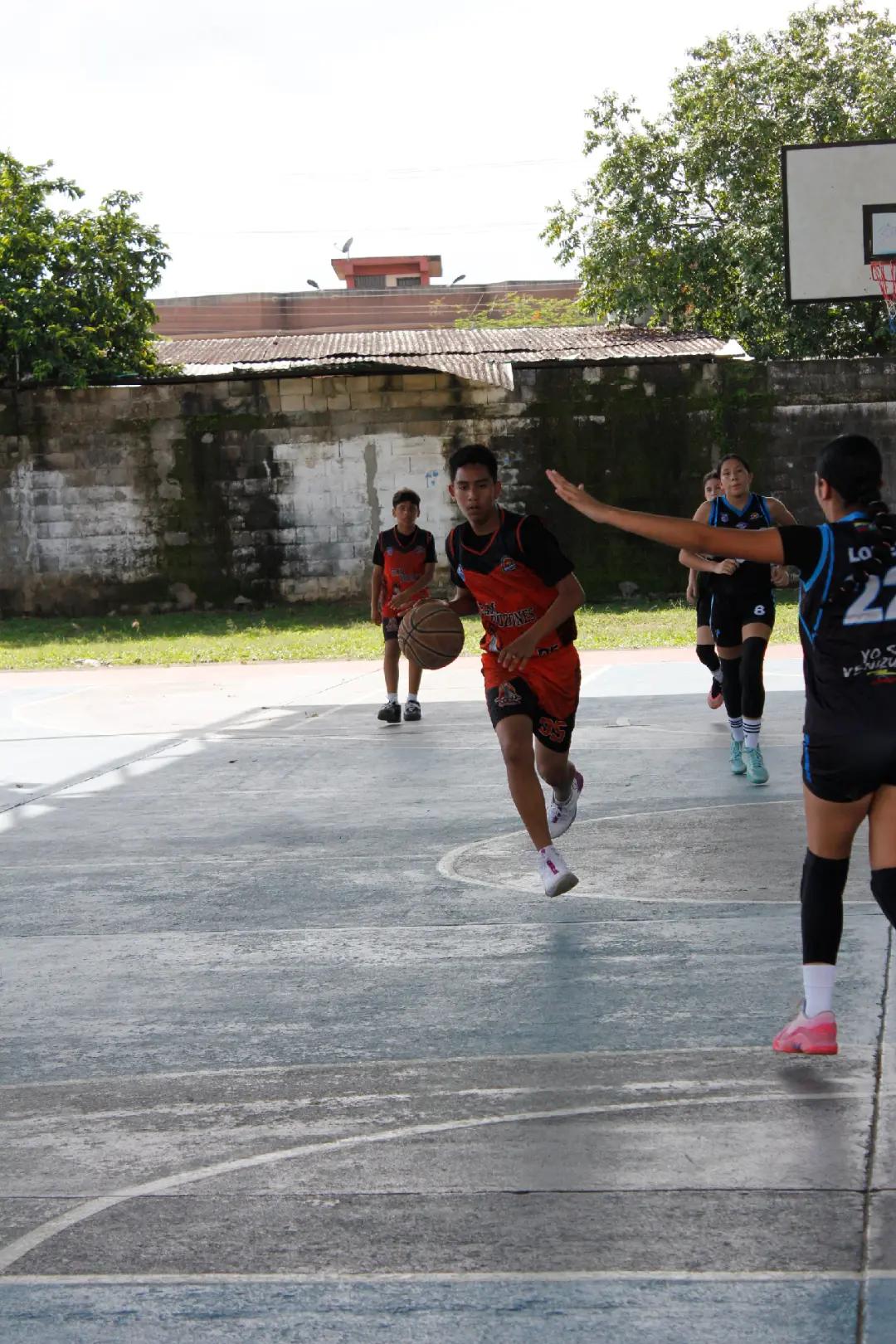 @Fran🏀⛹️
