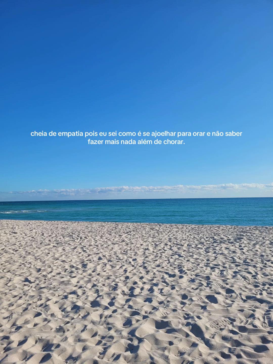 @defnottluiza_