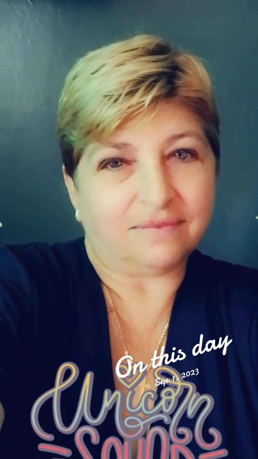 @🤗