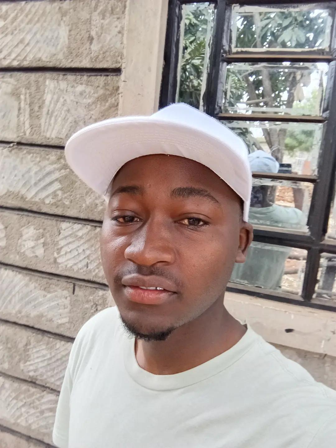 @WAWERU SIMON