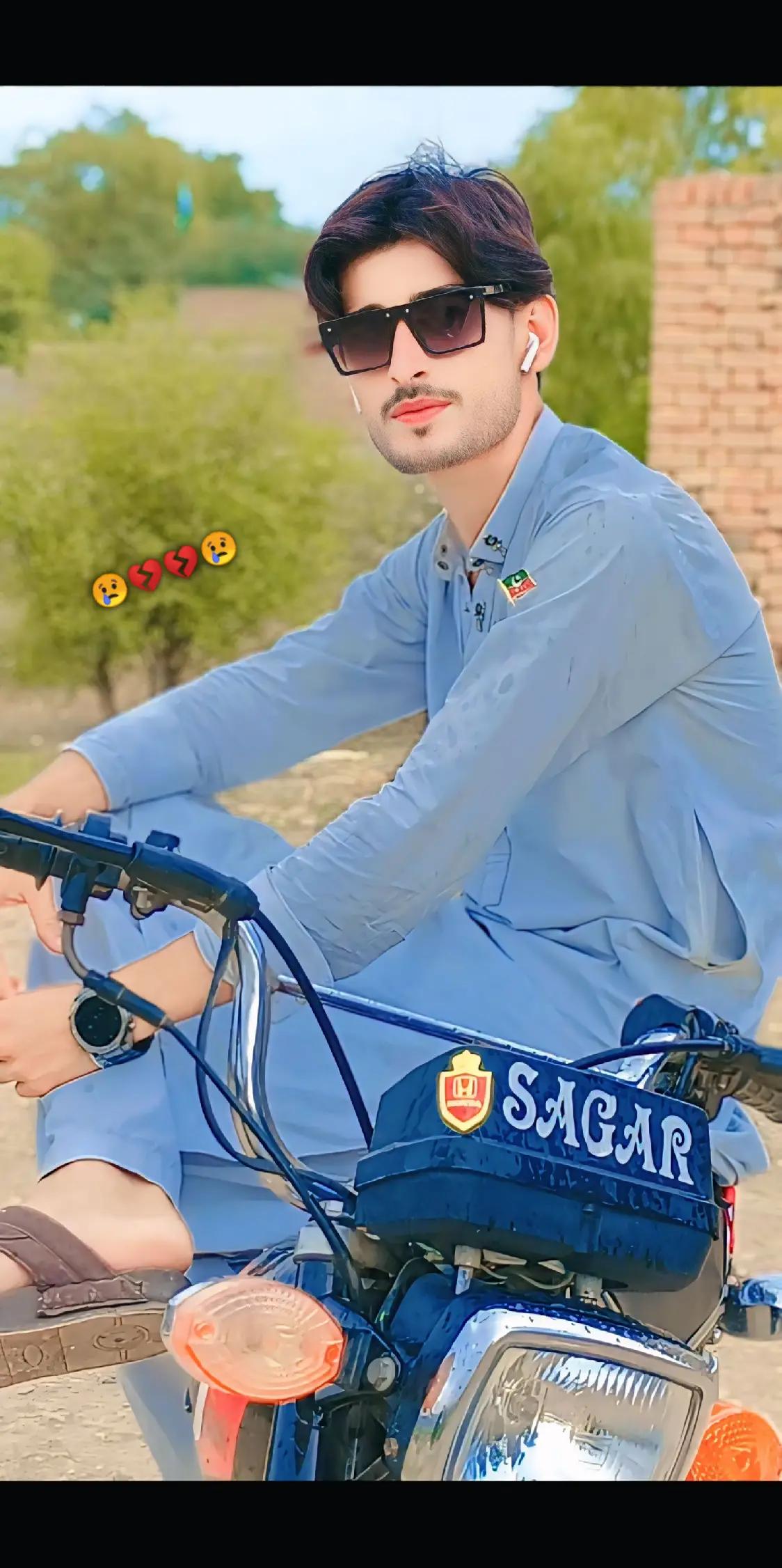 @♥🆈🅰🆂🅸🆁 🅶🆄🅻🅻🅸♥