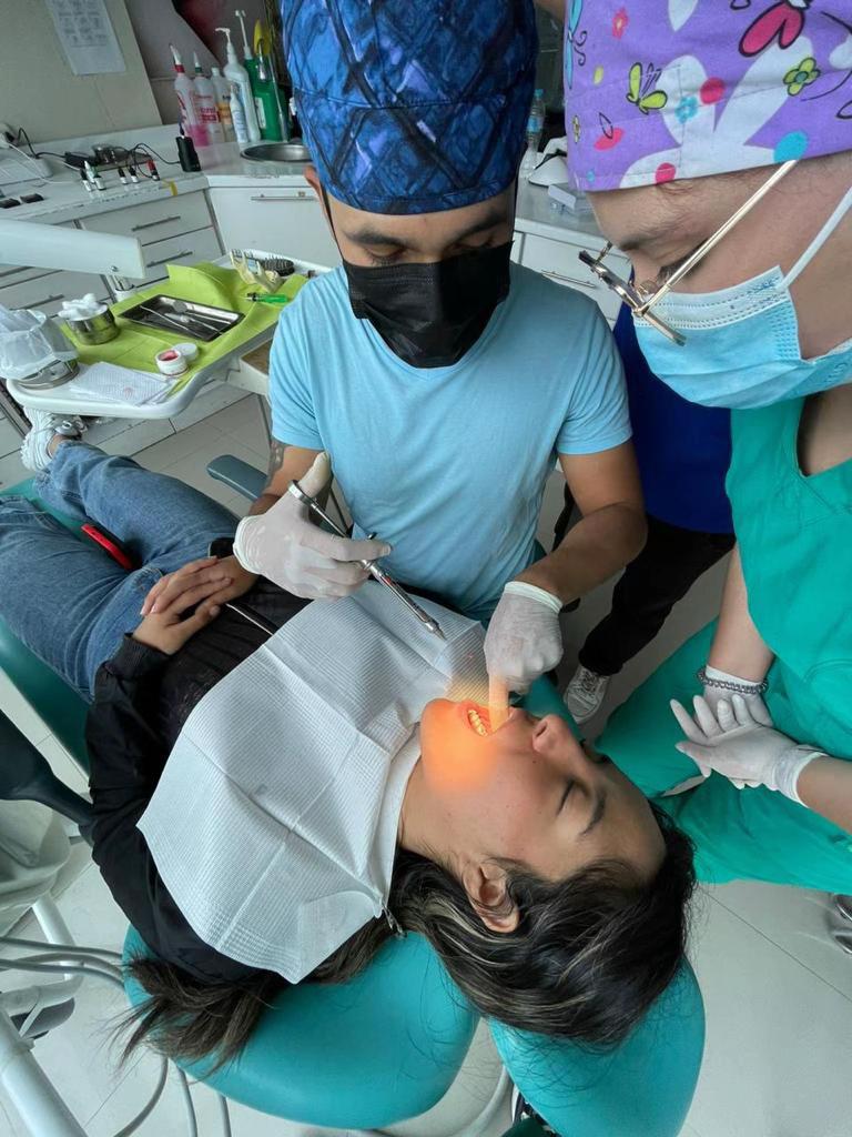 @Dr Cevallos 🦷