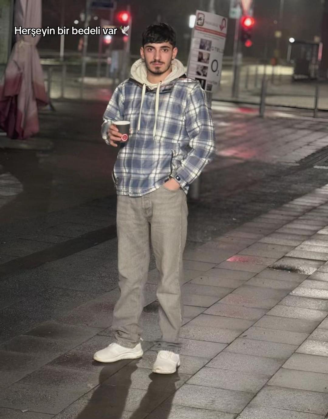 @DENİZ ATAŞ