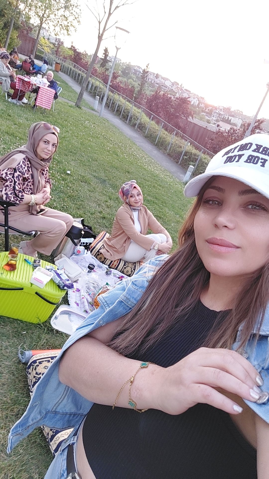 @hayat elibol