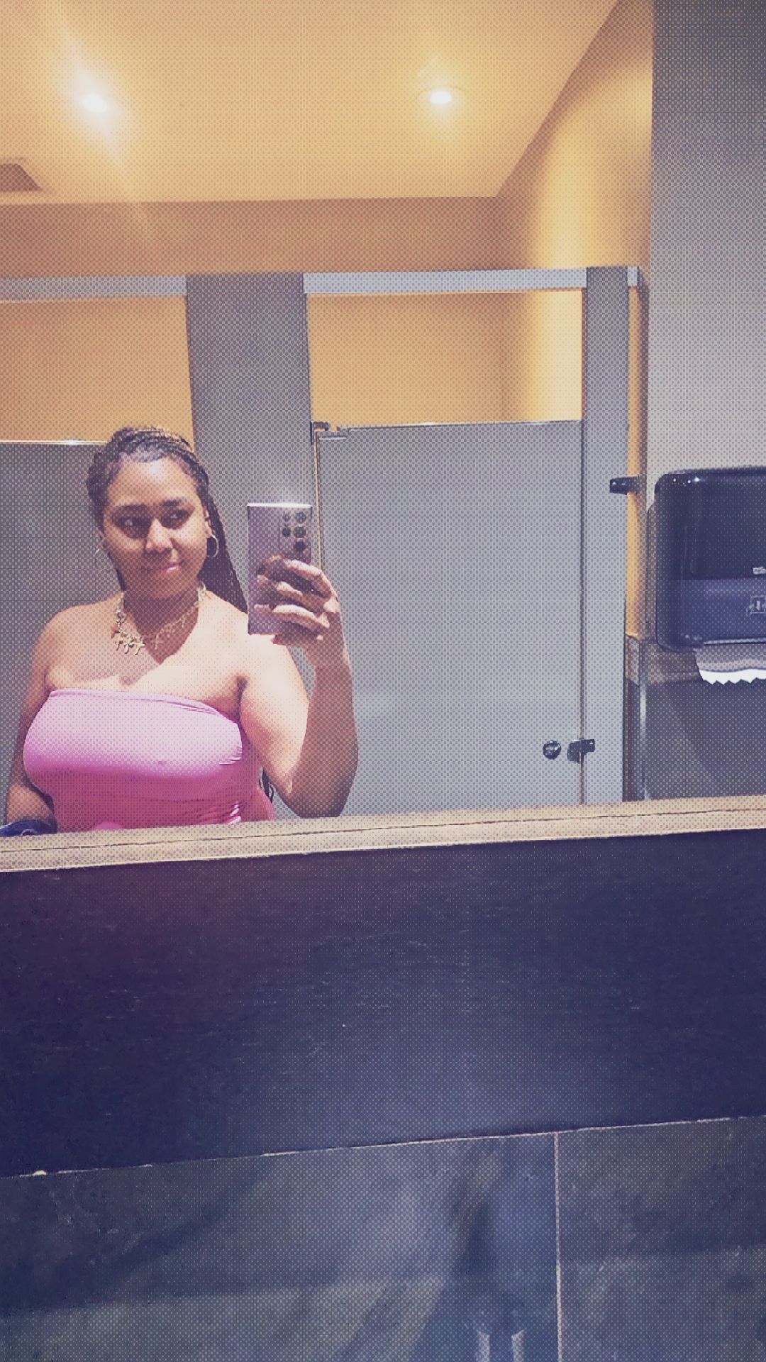 @Kiesha🇻🇨🇨🇦