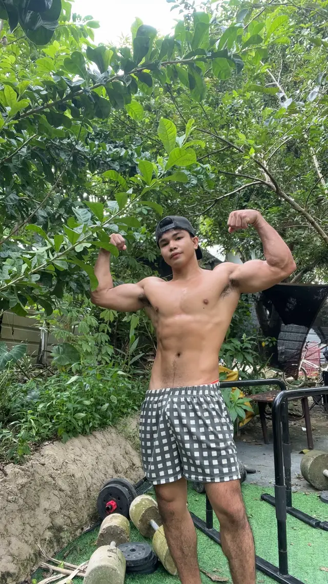 @joelmuscle