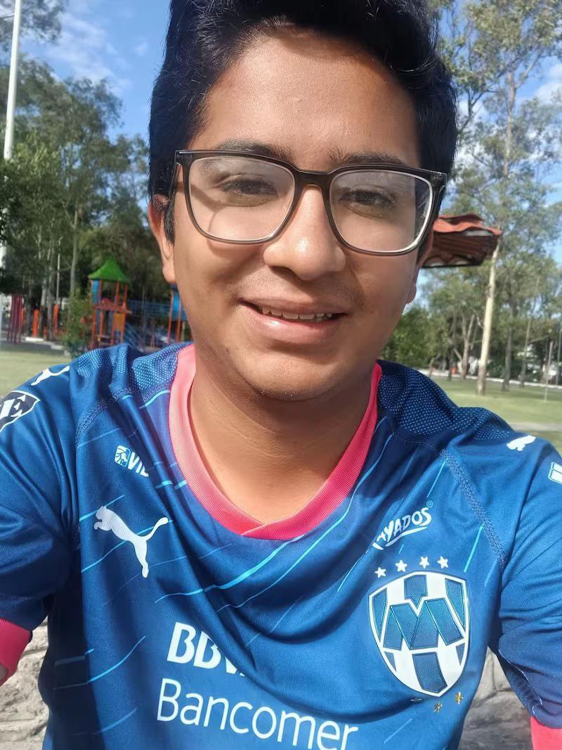 @Uriel Chacón