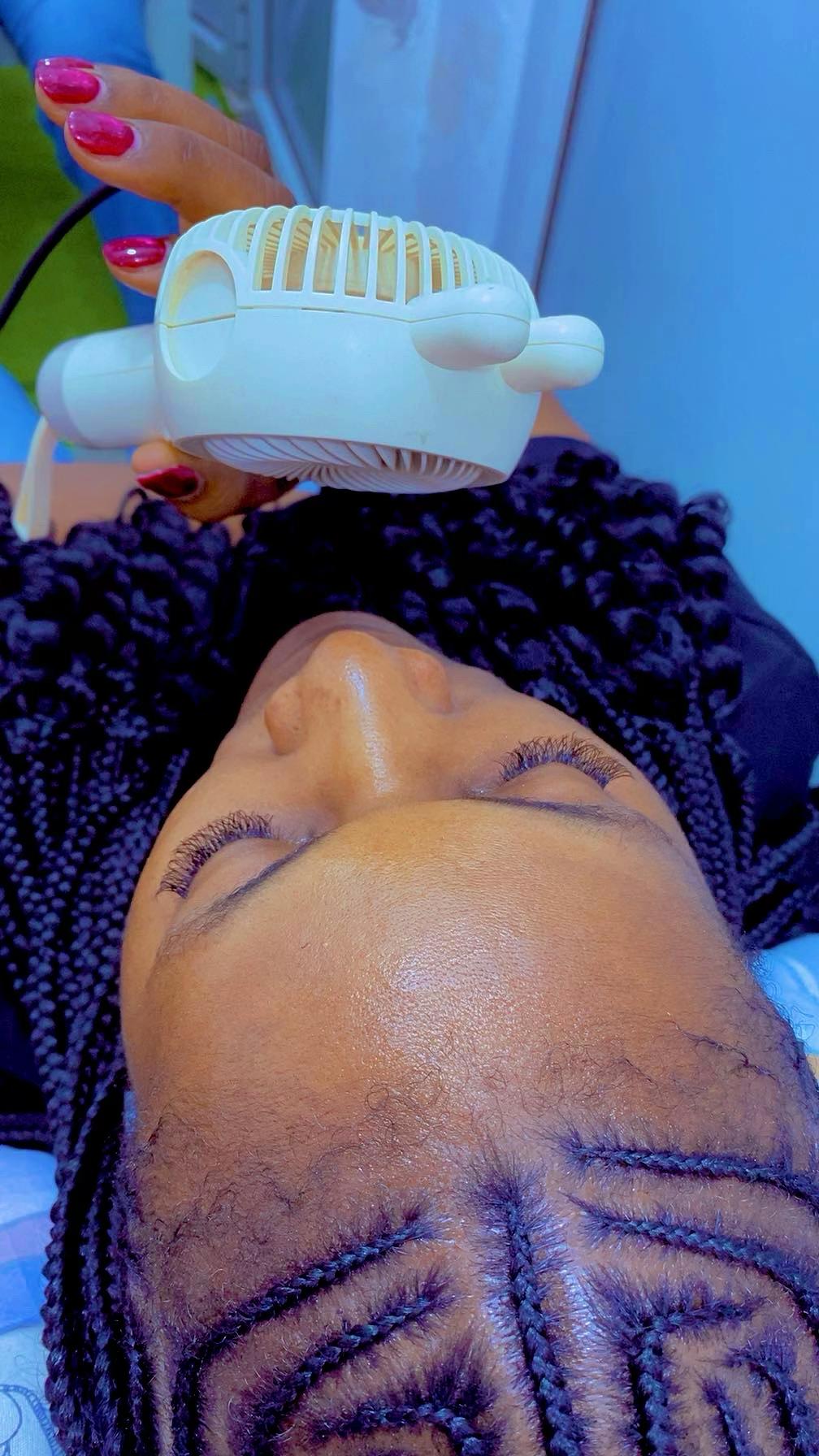 @deo__nails_lashes