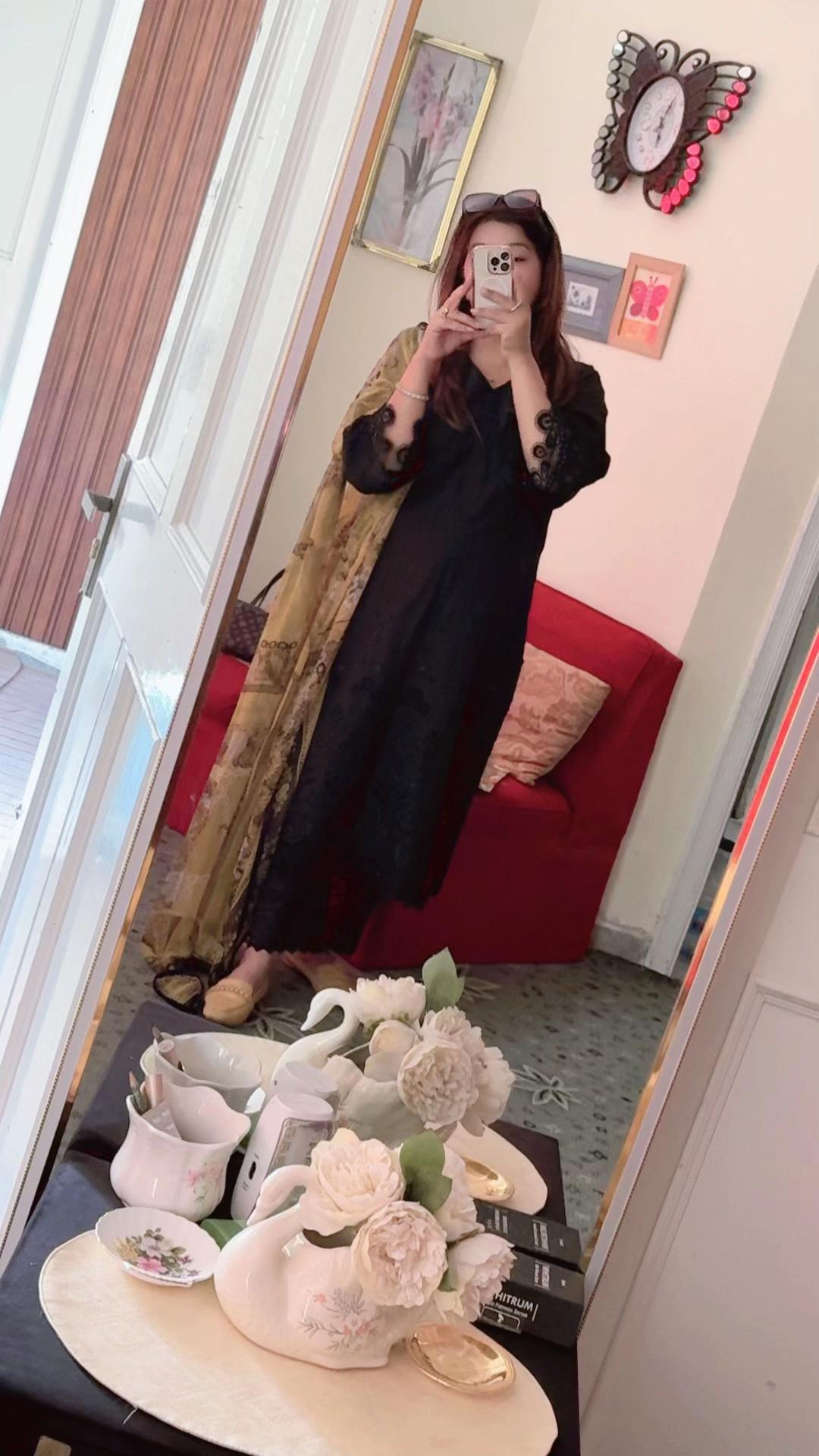 @Farah Rizwan