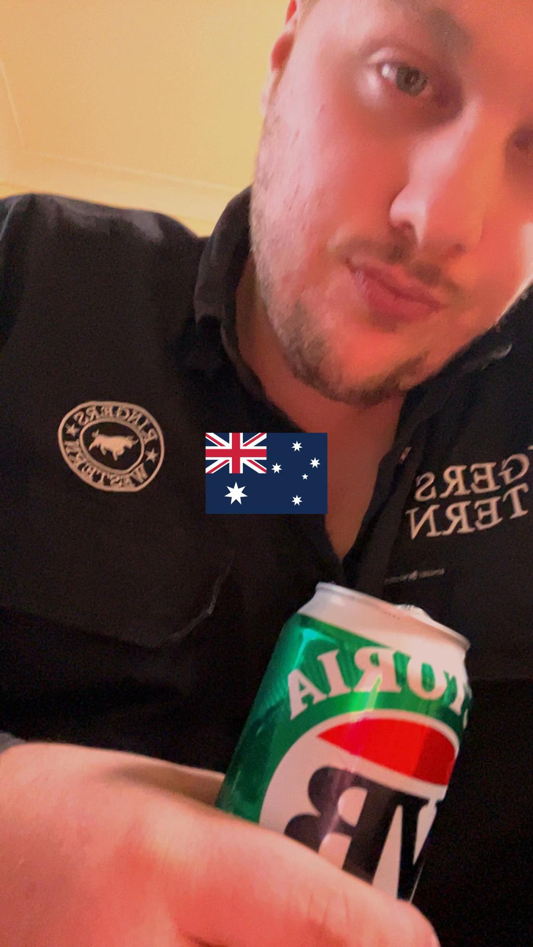 @Crazy 🥃🍺🍻