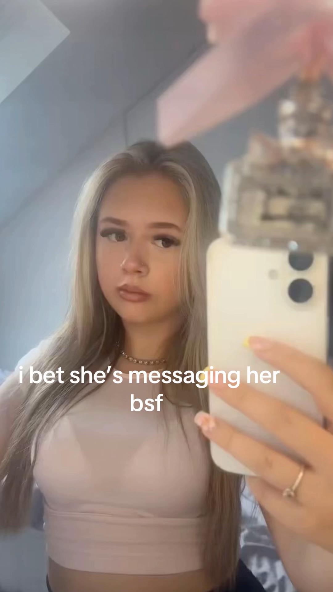 @𝐁𝐫𝐨𝐨𝐤𝐞