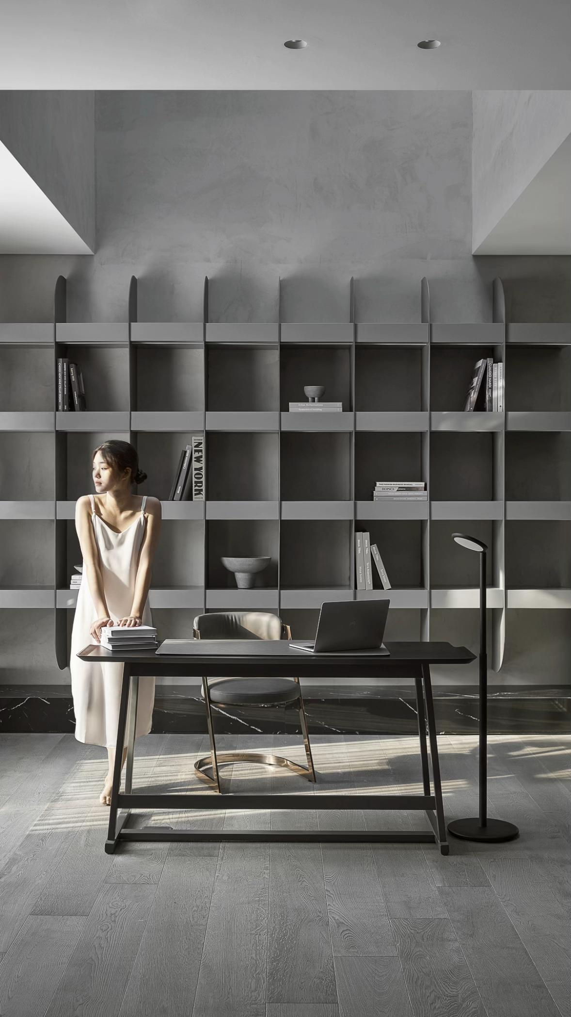 @Neolith