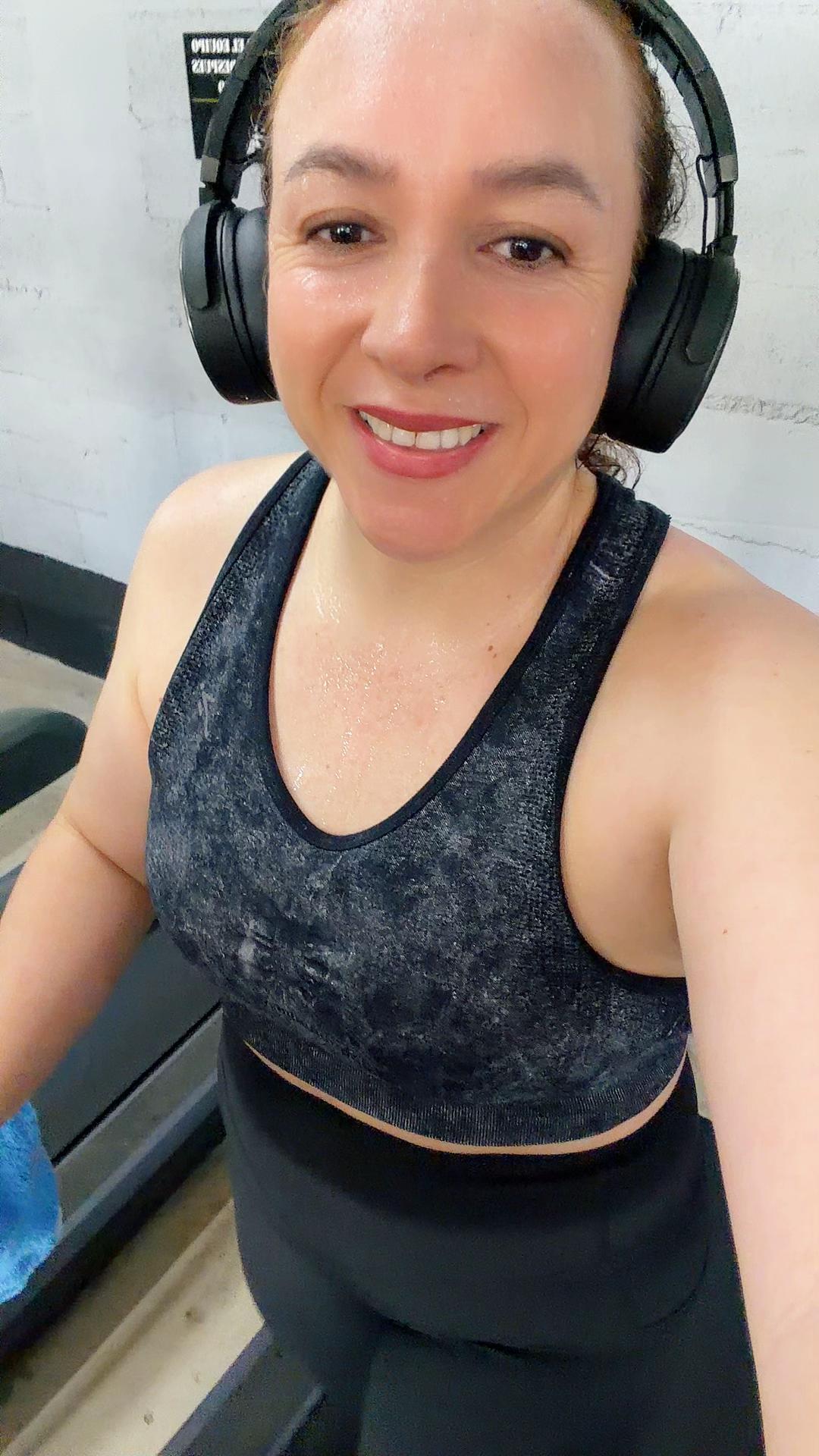 @Karla Caballero Locutora
