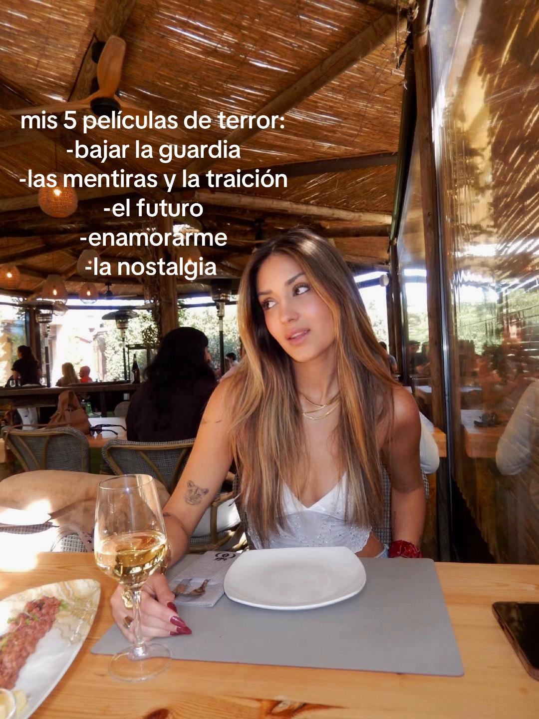 @Adela Hercegová