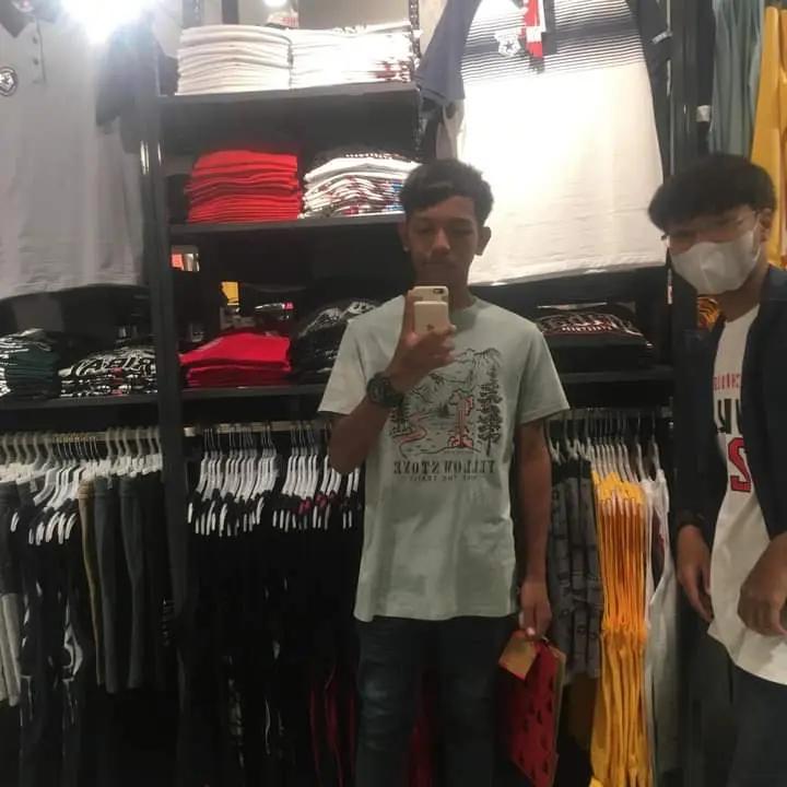 @Sams