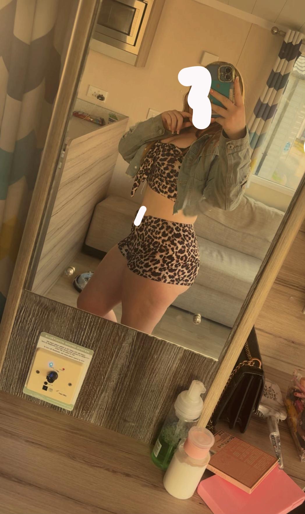 @𝒸𝒽𝓁ℴℯ.𝒶𝓂𝒷 🤍
