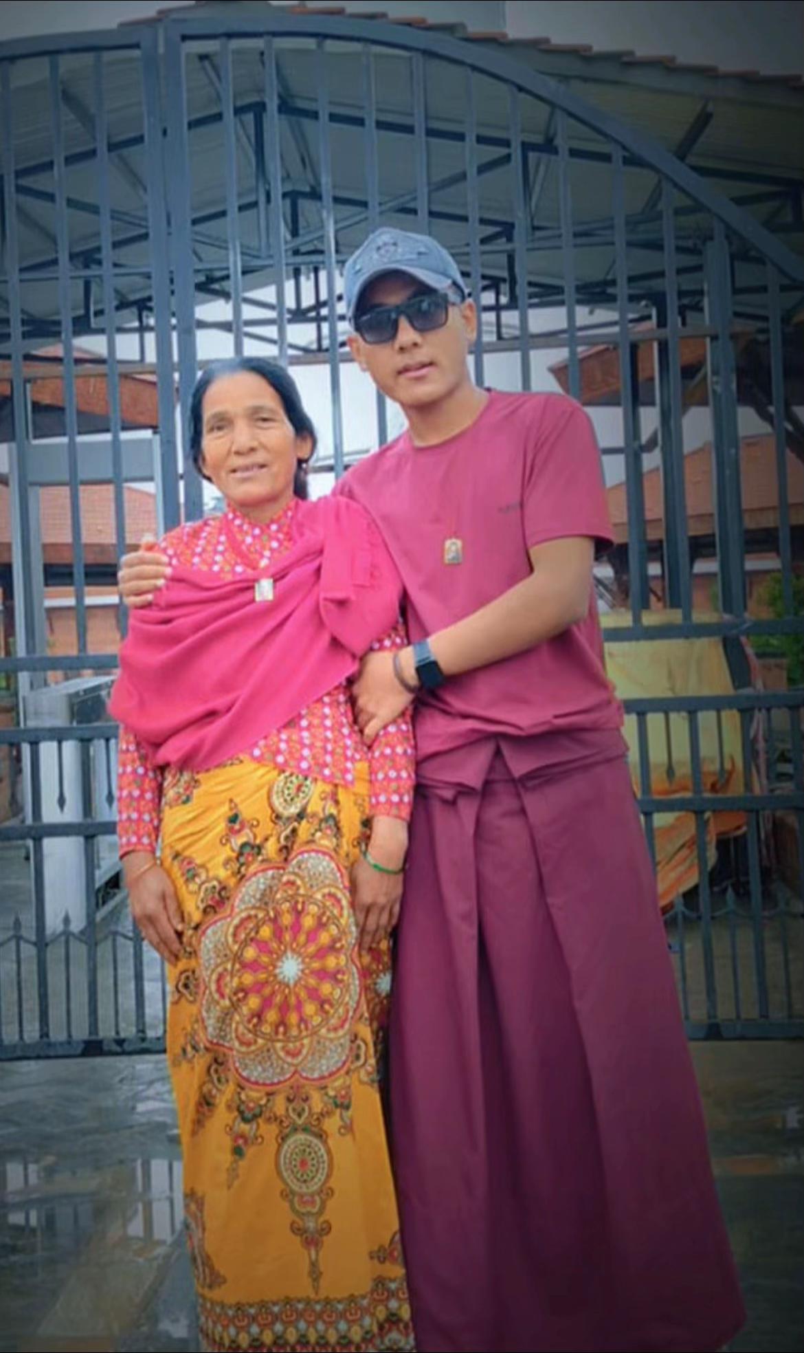 @Tenzin Lama