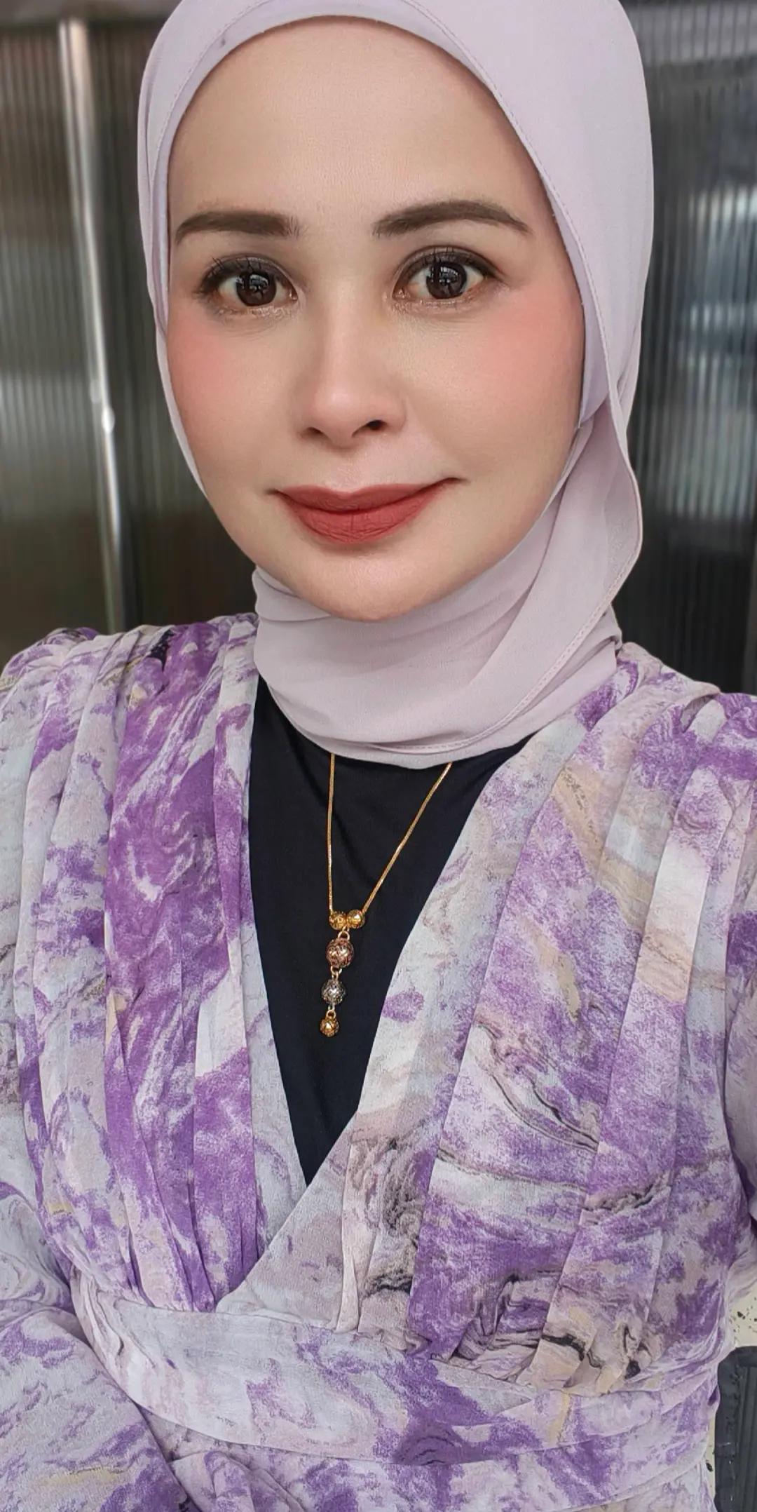 @Cik Roses 🌹