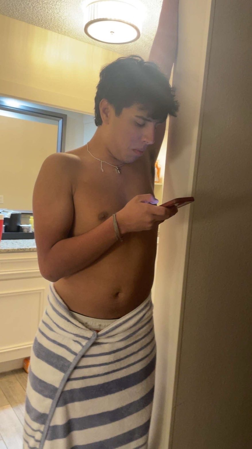 @Xzavier_R08