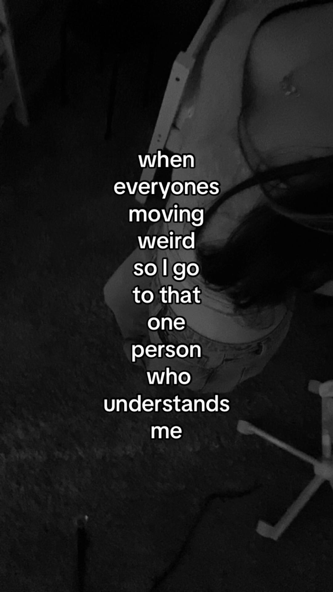 @𑣲𝖞.