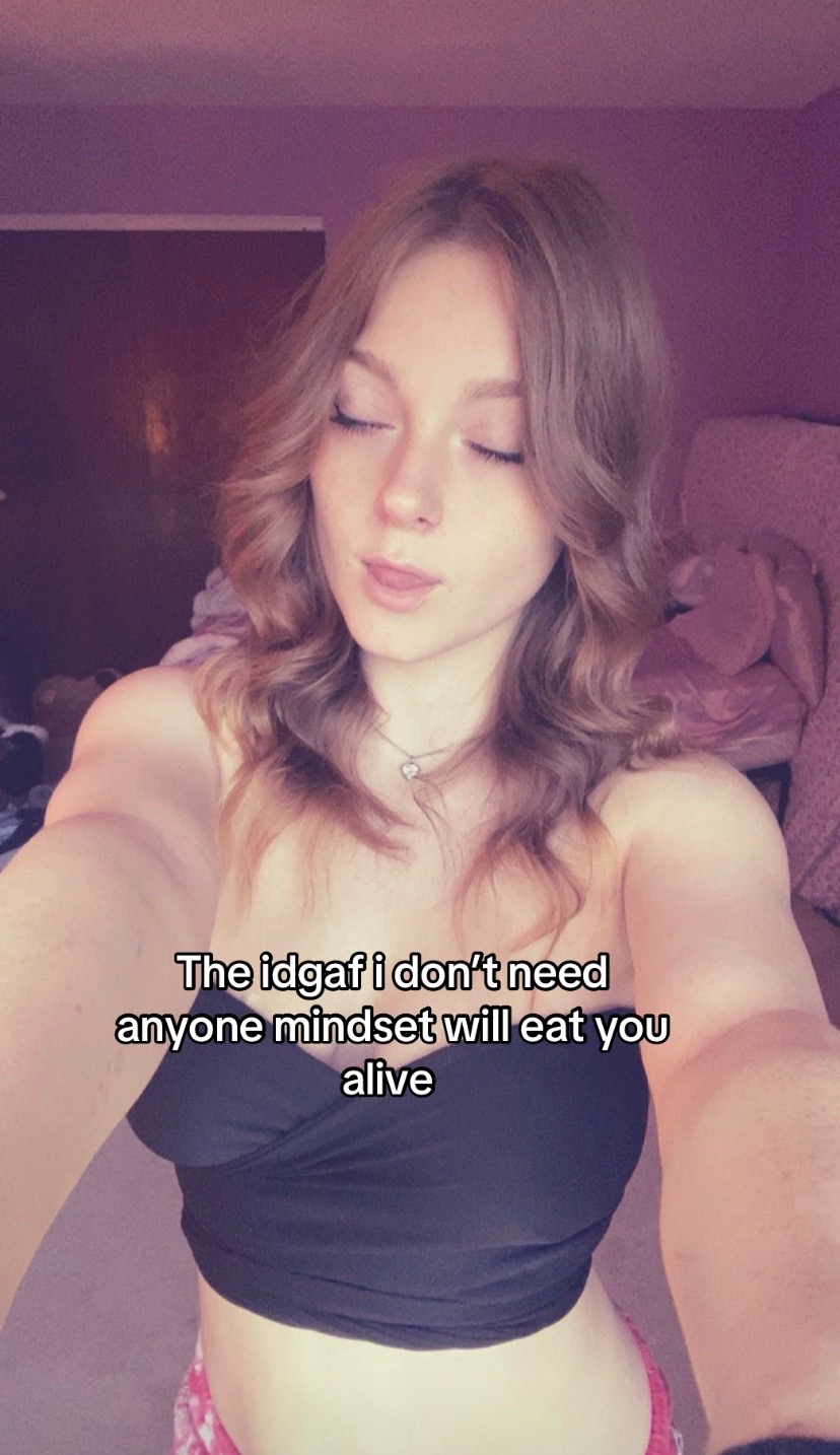 @👤
