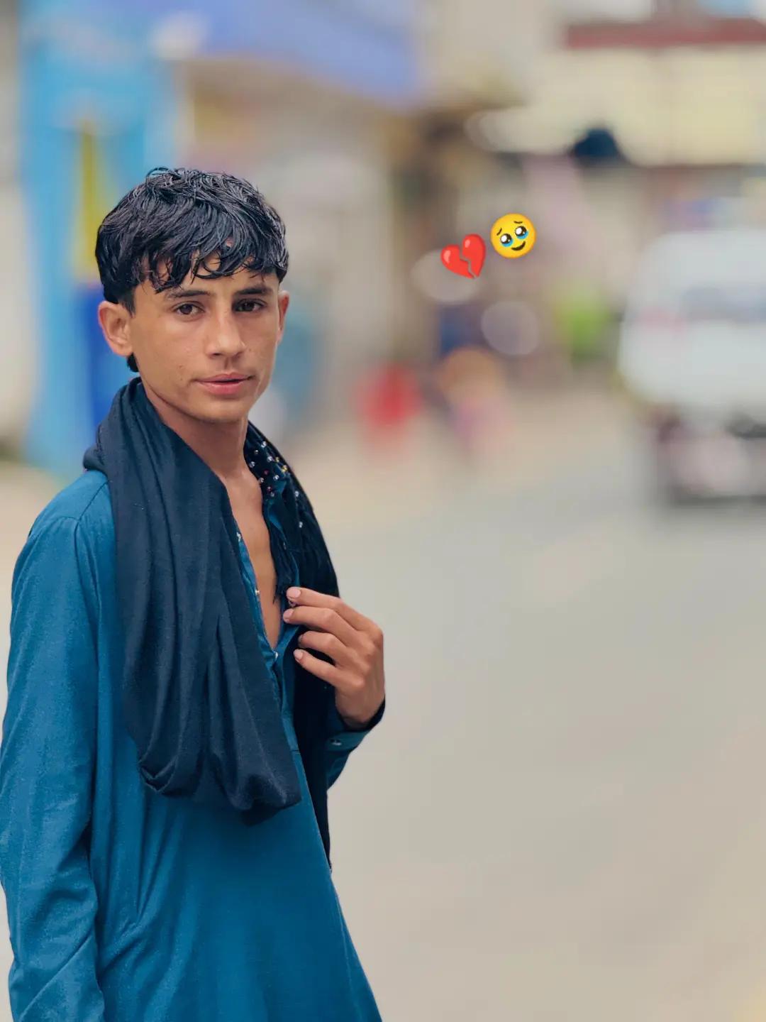 @◥꧁🅰🅳🅸🅻 مالنگ꧂◤