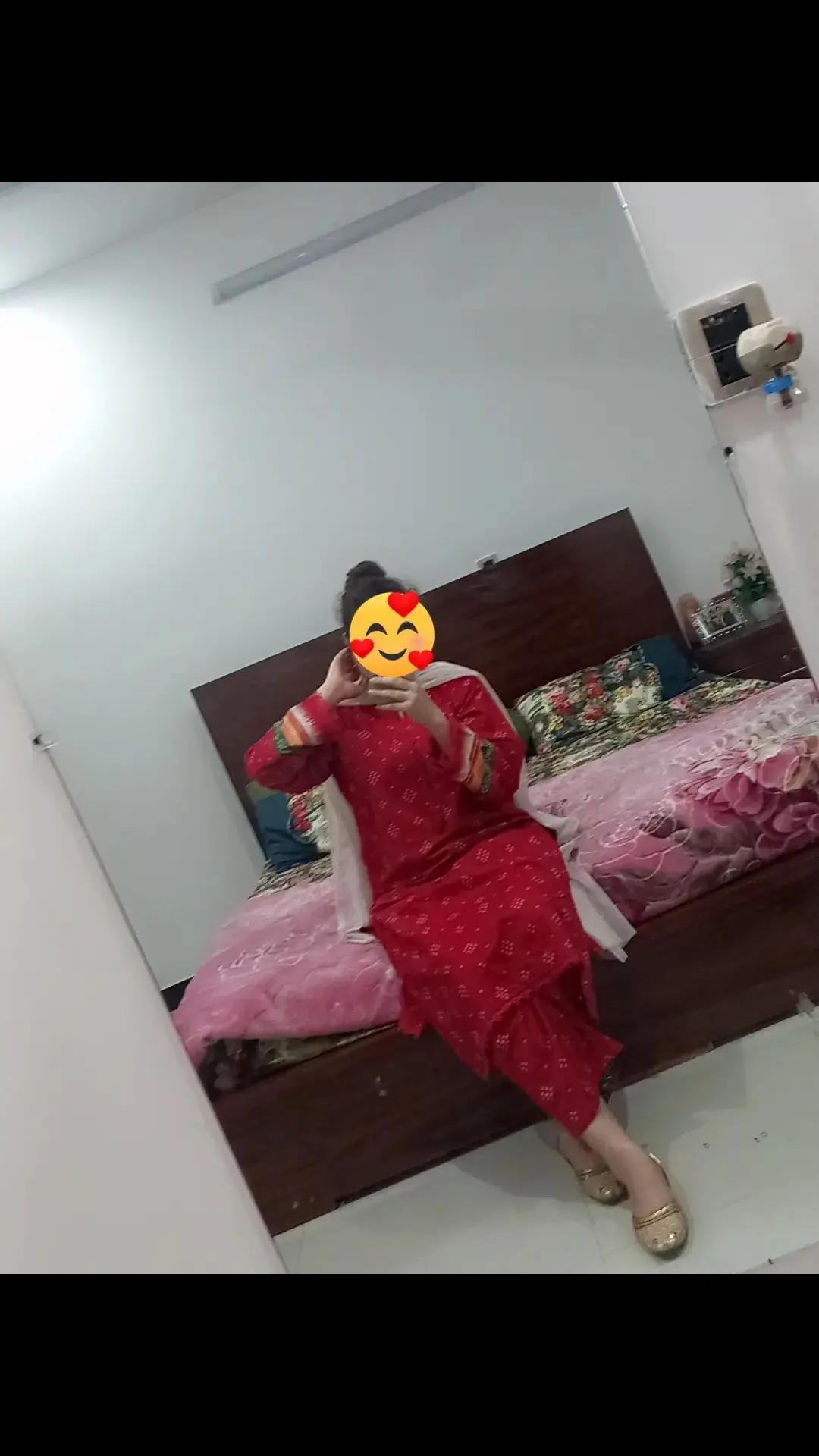 @arooba khan