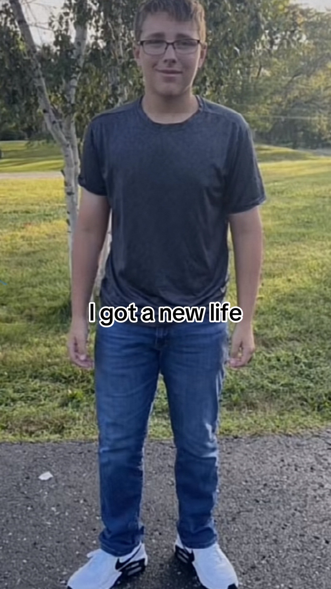 @Ċħąřłęş
